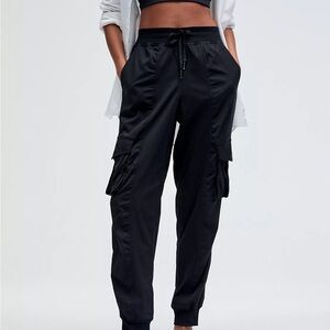 Lululemon dance studio relaxed fit jogger black size XXS NWOT